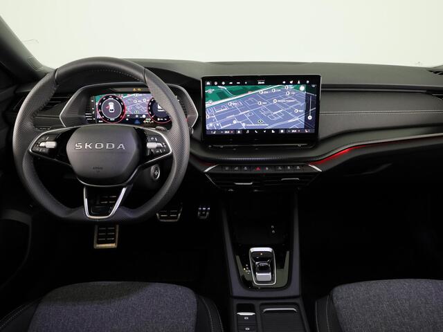 Skoda OCTAVIA Combi Sportline Business m-HEV 1.5 TSI 150 pk DSG-7 | Navigatie pakket | Trekhaak wegklapbaar