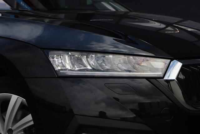 Skoda OCTAVIA Combi 1.4 TSI iV PHEV Business Edition | Camera | LED | 18 Inch |