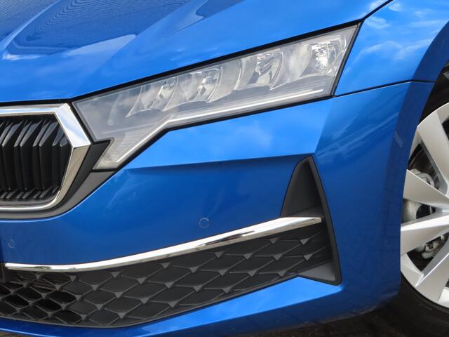 Skoda OCTAVIA Combi 1.5 TSI MHEV Business Edition | trekhaak wegklapbaar |