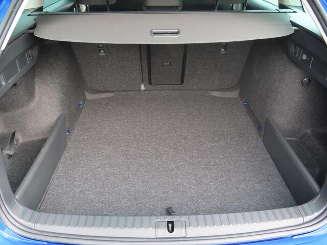 Skoda OCTAVIA Combi 1.5 TSI MHEV Business Edition | trekhaak wegklapbaar |