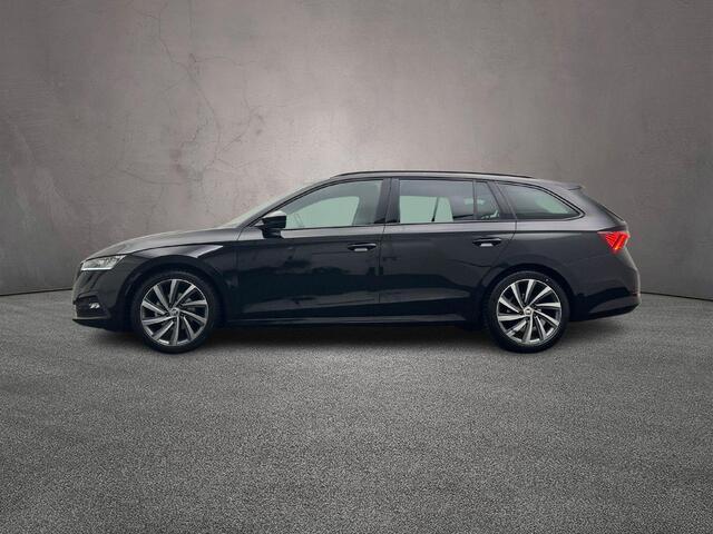 Skoda OCTAVIA Combi Sport Business 1.0 TSI 110pk Navigatie, Cruise control, Stoelverwarming, Parkeersensoren, App connect, LED koplampen, DAB, Radio, Airco