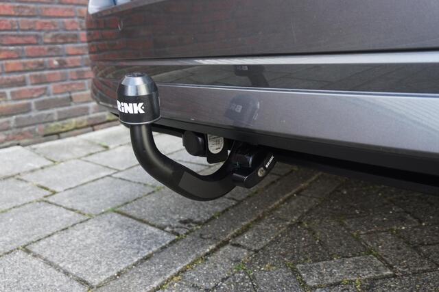 Skoda OCTAVIA Combi 1.0 e-TSI Business Edition Plus/Trekhaak/Camera/ Travel Pakket.
