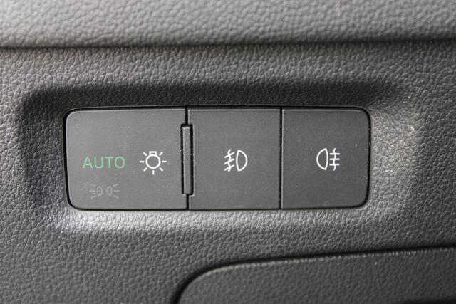 Skoda OCTAVIA Combi 1.0 e-TSI Business Edition