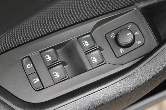 Skoda OCTAVIA Combi 1.0 e-TSI Business Edition
