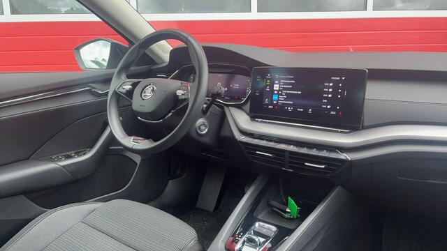 Skoda OCTAVIA Combi 1.0 e-TSI Business Edition AUTOMAAT / STUURVERW / FULL LED / CARPLAY / CLIMA / PDC / BLUETOOTH / ACC / NL-AUTO