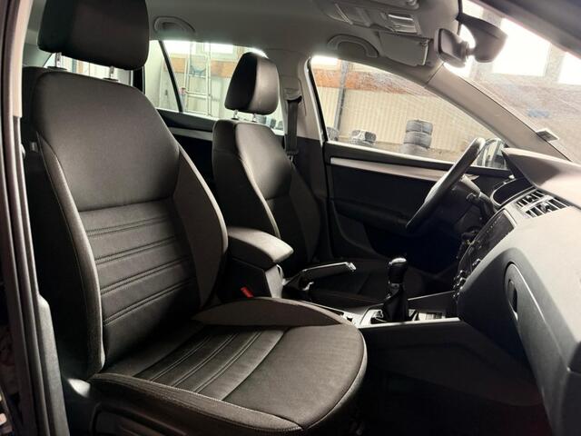 Skoda OCTAVIA 1.0 TSI Greentech Ambition BNS, Cruise, Navi