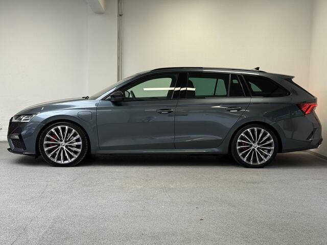 Skoda OCTAVIA Combi 1.4 TSI RS iV PHEV Business | STOEL.V.W | CARPLAY | 94% SOH |
