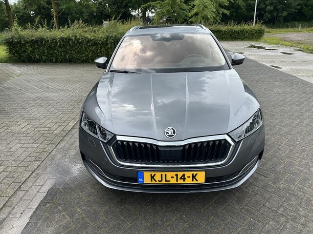 Skoda OCTAVIA Combi 1.4 TSI iV PHEV Business Edition Plus Clima Cruise Pdc Pano Voll