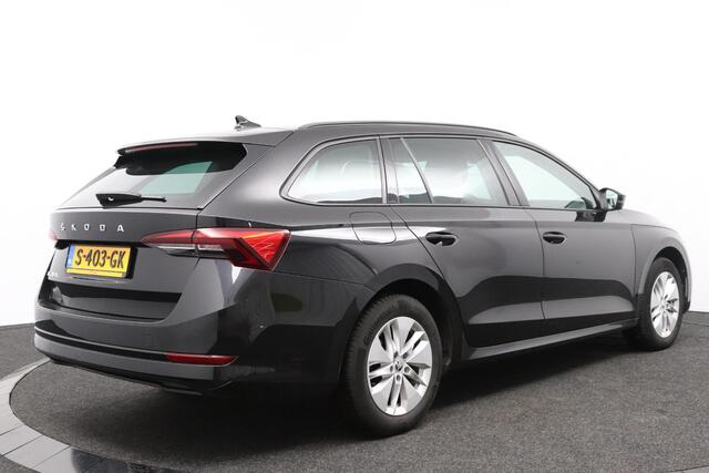 Skoda OCTAVIA Combi 1.5 TSI 150pk Edition | Carplay/Android Auto | Stoelverwarming | 16"velgen |