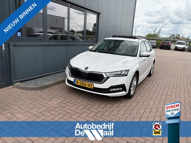 Skoda OCTAVIA Combi 1.0 TSi Business Edition PANORAMDAK/CAMERA/ADAPT.CRUISE/PDC/WINTERPACK