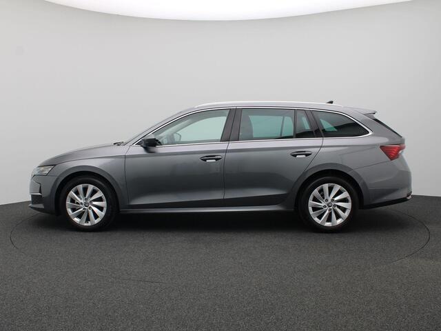 Skoda OCTAVIA Combi 1.5 TSI MHEV Business Edition Plus 150PK DSG Matrix led, Trekhaak, Achteruitrijcamera, Keyless, Virtual Pedal, Stoelverwarming, 17" LM Velgen, Adaptieve Cruise Control