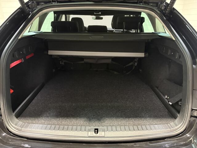 Skoda OCTAVIA Combi 1.4 TSI iV PHEV Sportline Business, Full led, Head up, Camera, Elect a klep, BTW auto, Dealer o.h., Canton Audio, El stoelen met memory, App connect