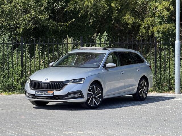 Skoda OCTAVIA Combi 1.4 TSI iV PHEV Style | Leer | Pano | HUD