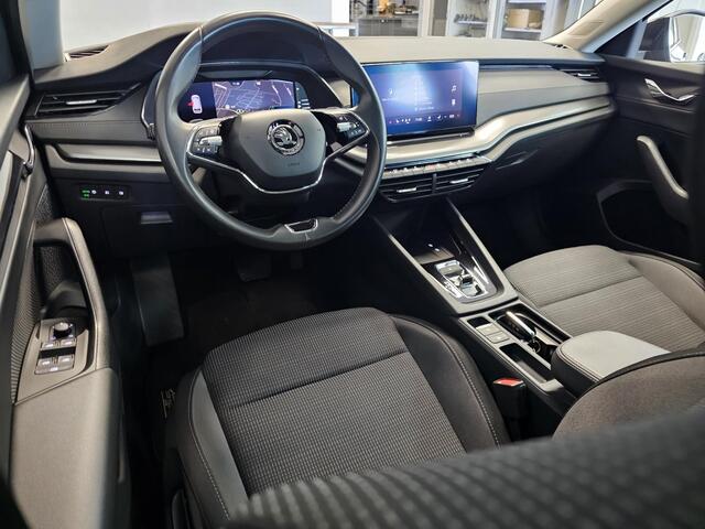 Skoda OCTAVIA Combi 1.4 TSI iV PHEV Business Edition | Stoelverwarming | Carplay | Led | Navi |