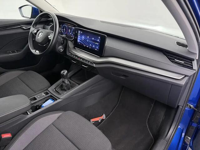 Skoda OCTAVIA Combi 1.0 TSI Business Edition Gratis Afleverpakket! | Camera | Adaptieve Cruise |