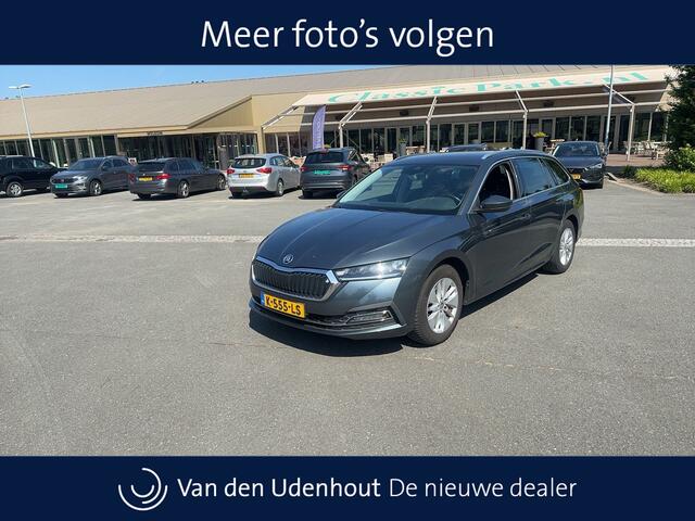 Skoda OCTAVIA Combi 1.0 e-TSI Business Edition DSG / Navigatie / Cruise Control / Trekhaak