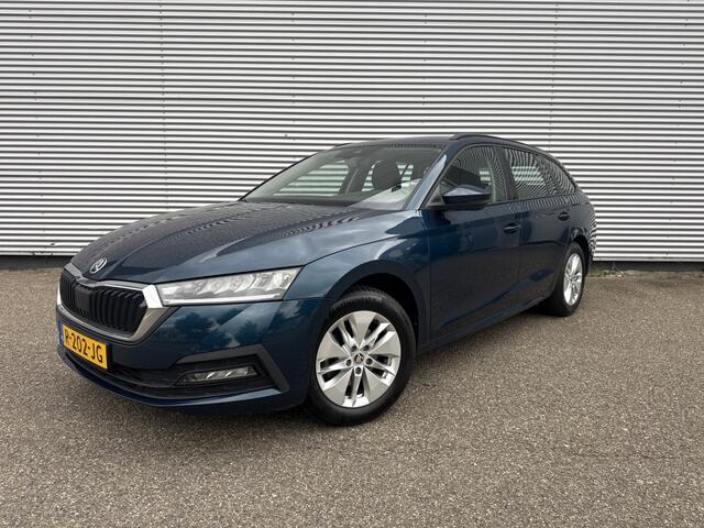Skoda OCTAVIA Combi 1.0 TSI Bns Edition NAP BTW Automaat Cruise Carplay virtual PDC