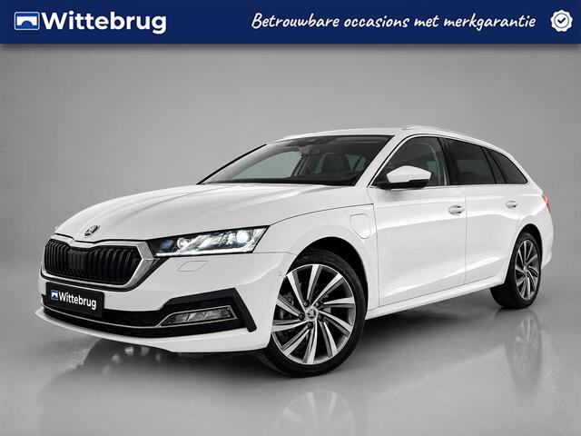 Skoda OCTAVIA Combi 1.4 TSI 204pk DSG iV PHEV Business Edition Plus / Panorama dak / Achteruitrij camera / Stoelverwarming voor + achter / 18'' LMV P4