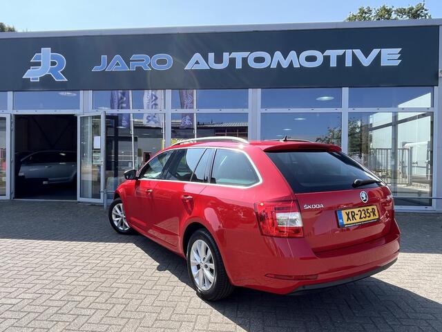 Skoda OCTAVIA Combi 1.0 TSI Greentech Ambition Business | Apple Carplay - Android Auto | DAB | Stoelverwarming | Sunset | NAP | Dealeronderhouden auto van 1e eigenaar