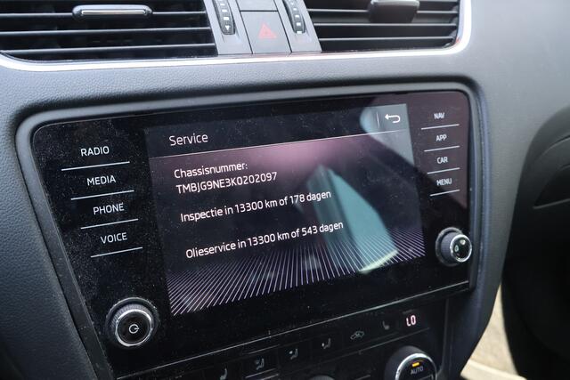 Skoda OCTAVIA Combi 1.6 TDI DSG Greentech Clever Edition