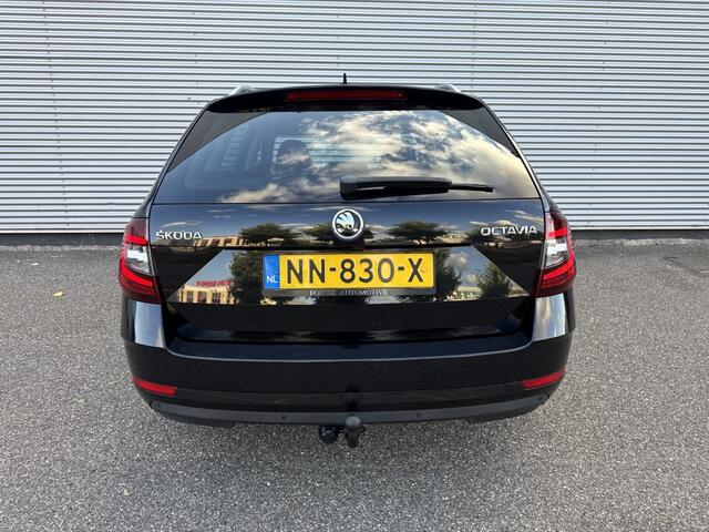 Skoda OCTAVIA Combi 1.4 TSI Grt Sty. Bns NAP Pano Led Camera Trekhaak Canton ACC