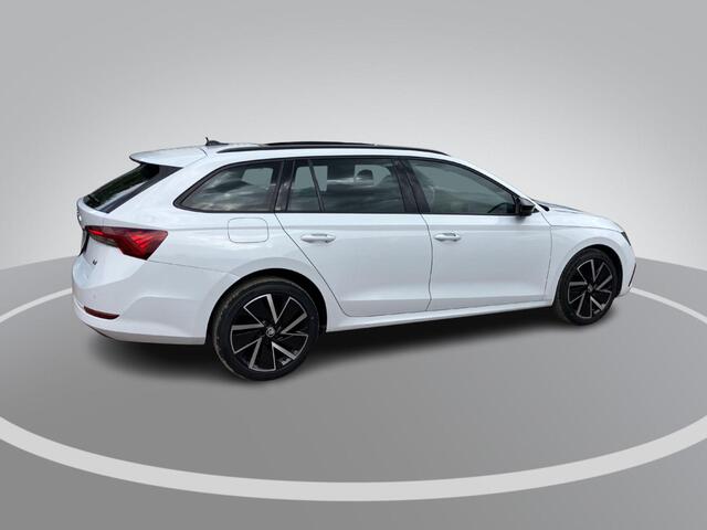 Skoda OCTAVIA Combi 1.4 TSI 204pk DSG PHEV Sportline Business Panoramadak · Stoelverwarming · Apple/Android Car Play ·