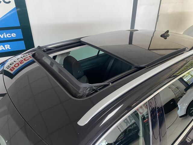 Skoda OCTAVIA Combi 1.4 TSI iV PHEV Business Edition Plus Panoramadak / Elec stoelen met geheugen / Sfeerverlichting / Carplay