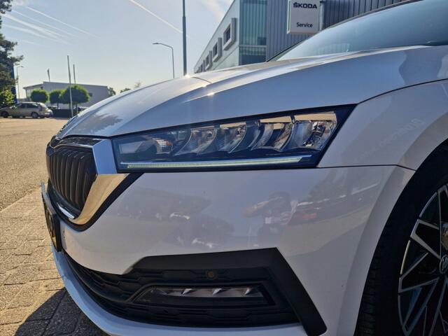 Skoda OCTAVIA 1.5 TSI First Edition | 150PK | 1e eigenaar | Apple / Android | Camera |