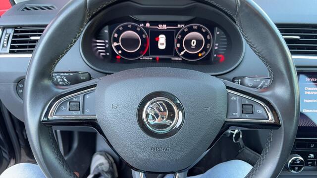 Skoda OCTAVIA 1.0 TSI Greentech Ambition Business VIRTUAL / TREKHAAK / NAVI / CARPLAY / CLIMA / PDC / BLUETOOTH / CRUISE / NL-AUTO