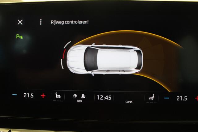 Skoda OCTAVIA Combi 1.0 TSI Business Edition Plus |Navi|Trekhaak|Stoelverw.|