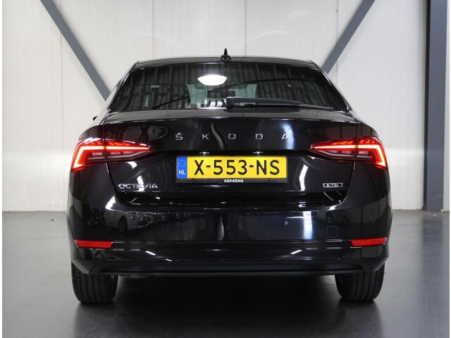 Skoda OCTAVIA 150PK Edition Plus | 1ste eigenaar | Apple Carplay/Android Auto |Stoel/voorruit verwarming | Navigatie | Electrische klep | Dodehoekdetectie | AUTOMAAT | Isofix | Privacy Glass | Parkeersensoren |