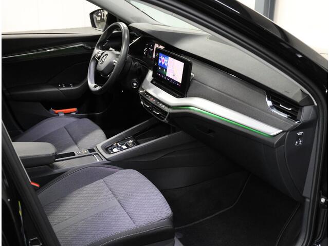 Skoda OCTAVIA 150PK Edition Plus | 1ste eigenaar | Apple Carplay/Android Auto |Stoel/voorruit verwarming | Navigatie | Electrische klep | Dodehoekdetectie | AUTOMAAT | Isofix | Privacy Glass | Parkeersensoren |