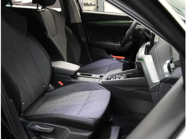 Skoda OCTAVIA 150PK Edition Plus | 1ste eigenaar | Apple Carplay/Android Auto |Stoel/voorruit verwarming | Navigatie | Electrische klep | Dodehoekdetectie | AUTOMAAT | Isofix | Privacy Glass | Parkeersensoren |