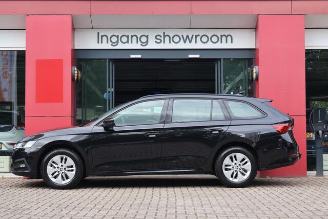 Skoda OCTAVIA Combi 1.0 e-TSI Business Edition | Virtual Cockpit | Origineel NL | Trekhaak |