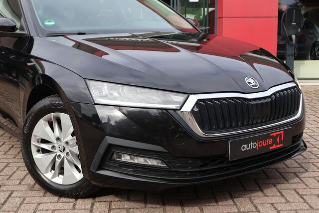 Skoda OCTAVIA Combi 1.0 e-TSI Business Edition | Virtual Cockpit | Origineel NL | Trekhaak |
