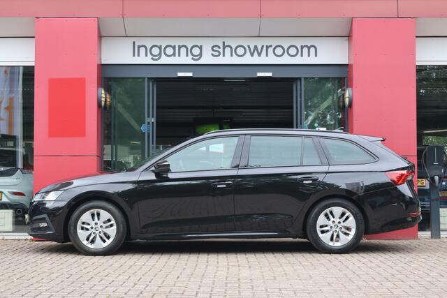 Skoda OCTAVIA Combi 1.0 e-TSI Sport Business | Virtual Cockpit | Origineel NL | Sport Stoelen | Black Optic |