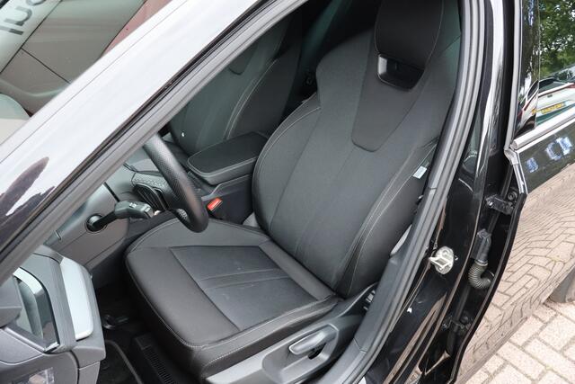 Skoda OCTAVIA Combi 1.0 e-TSI Sport Business | Virtual Cockpit | Origineel NL | Sport Stoelen | Black Optic |