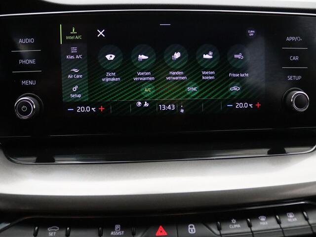 Skoda OCTAVIA 150pk TSI First Edition Apple Carplay/Android Auto | Climate