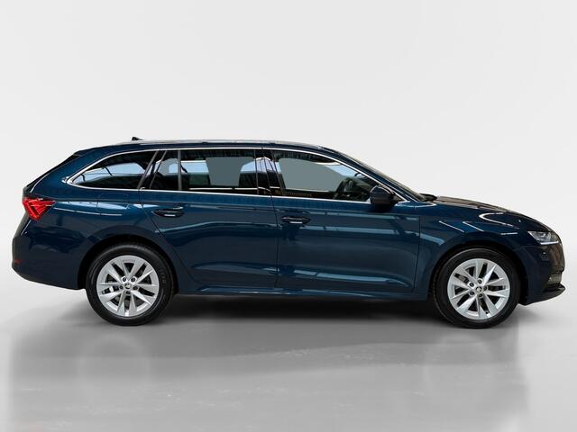 Skoda OCTAVIA Combi 1.4 TSI iV PHEV Business Edition I Adaptive Cruise I Stoelverwarming I CarPlay I Camera I