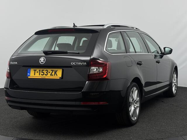 Skoda OCTAVIA Combi 1.5 TSI 150pk DSG Greentech Style Business | Panoramadak | Stoelverwarming | Carplay/Android Auto |