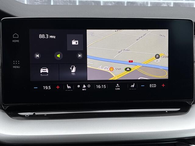 Skoda OCTAVIA Combi 1.4 TSI iV PHEV Business Edition Plus | Plug-in Hybrid | Achteruitrijcamera | Parkeersensoren | Head-up Display | Keyless Entry | Elektrische Achterklep | Elektrisch Verstelbare Voorstoelen | Stoelverwarming | Navigatie | Apple Carplay | Android Auto