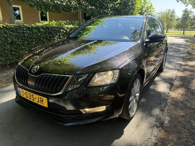 Skoda OCTAVIA 1.6 TDI Sport Bns