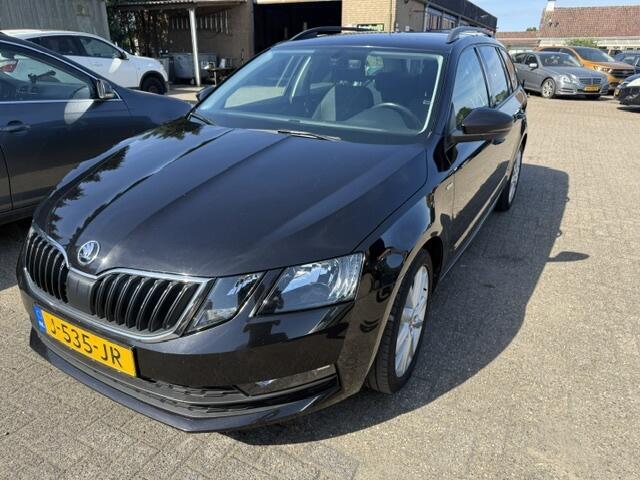 Skoda OCTAVIA 1.6 TDI Sport Bns