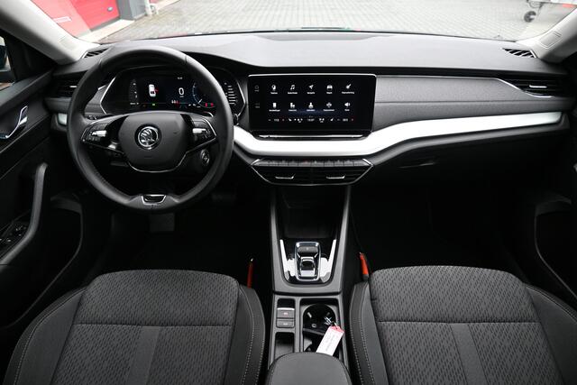 Skoda OCTAVIA 1.0 e-TSI Business Edition Plus