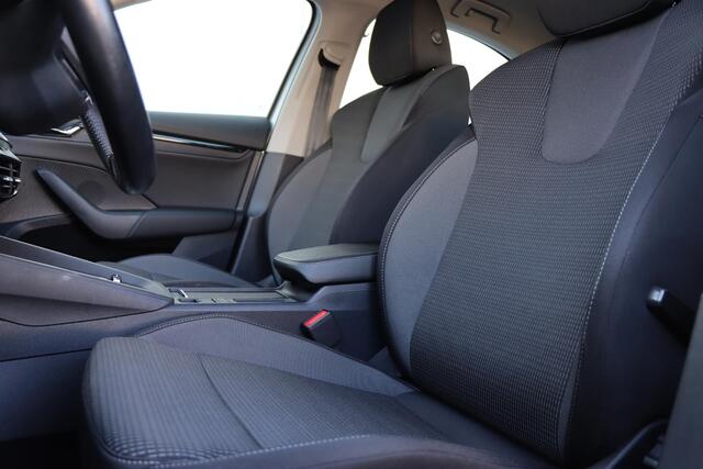 Skoda OCTAVIA 1.4 TSI iV PHEV Business Edition Plus 204pk DSG6