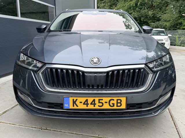 Skoda OCTAVIA Combi 1.4 TSI iV 204pk DSG PHEV Business Edition Plus Climate Control Elektr. Klep Stoelverwarming Navigatie