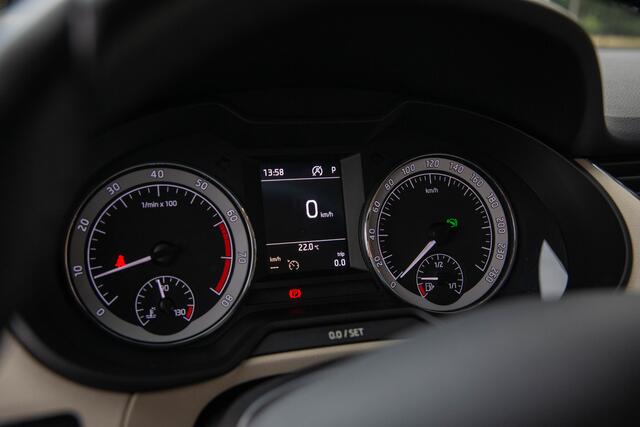 Skoda OCTAVIA Combi 1.4 TSI Greentech Style Business , Trekhaak,