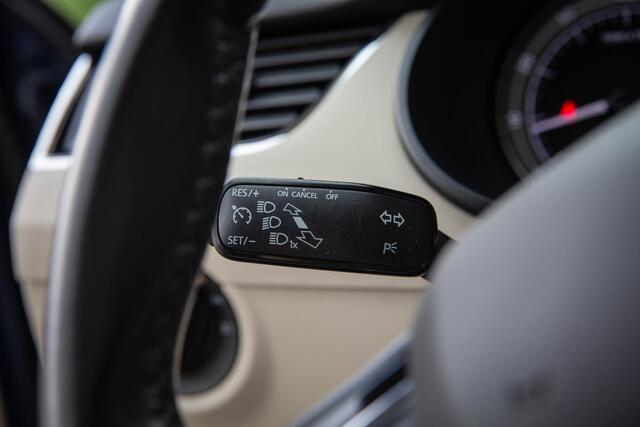Skoda OCTAVIA Combi 1.4 TSI Greentech Style Business , Trekhaak,