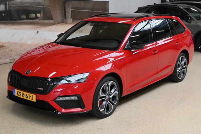 Skoda OCTAVIA Combi 1.4 TSI RS iV PHEV Business | Pano | Elektr stoelen | HUD | 100% (Dealer) onderhouden label