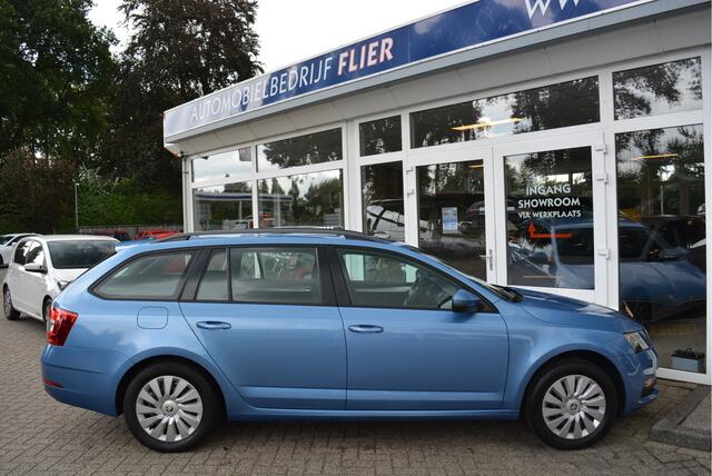 Skoda OCTAVIA Combi 1.0 116PK TSI Greentech Ambition DSG | Cruise | Trekhaak | Orig. NL | NAP |